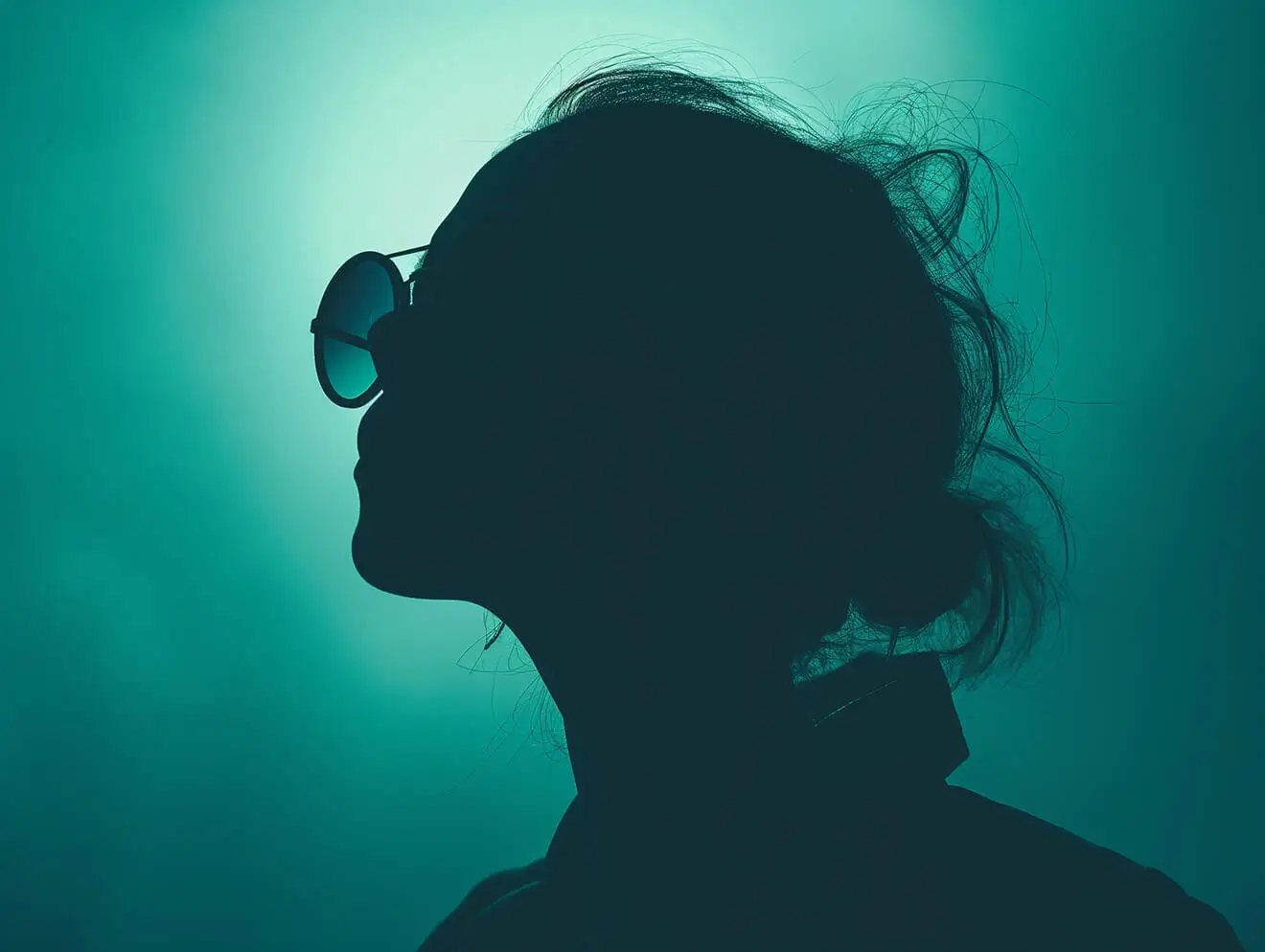 Contemplative-Silhouette-in-Teal Contemplative-Silhouette-in-Teal